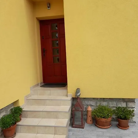 Rosos Apartman *